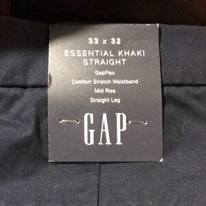 Essential Khaki Straight GapFlex extra flexibility 33 x 32 color:navy blue